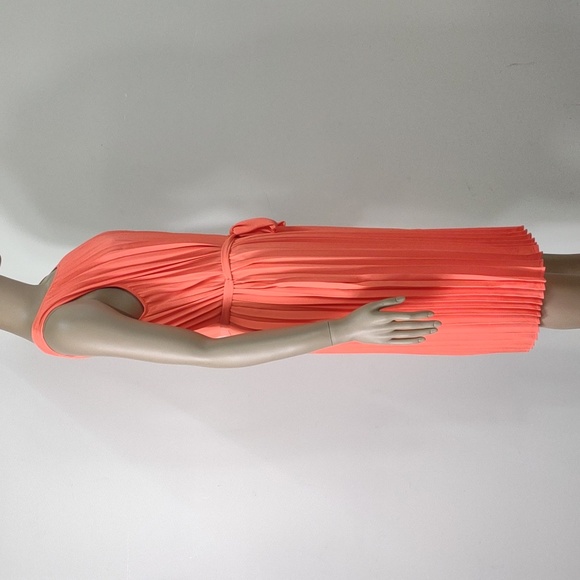 Banana Republic size 8 Neon orange accordion style sleeveless midi dress - Picture 5 of 12